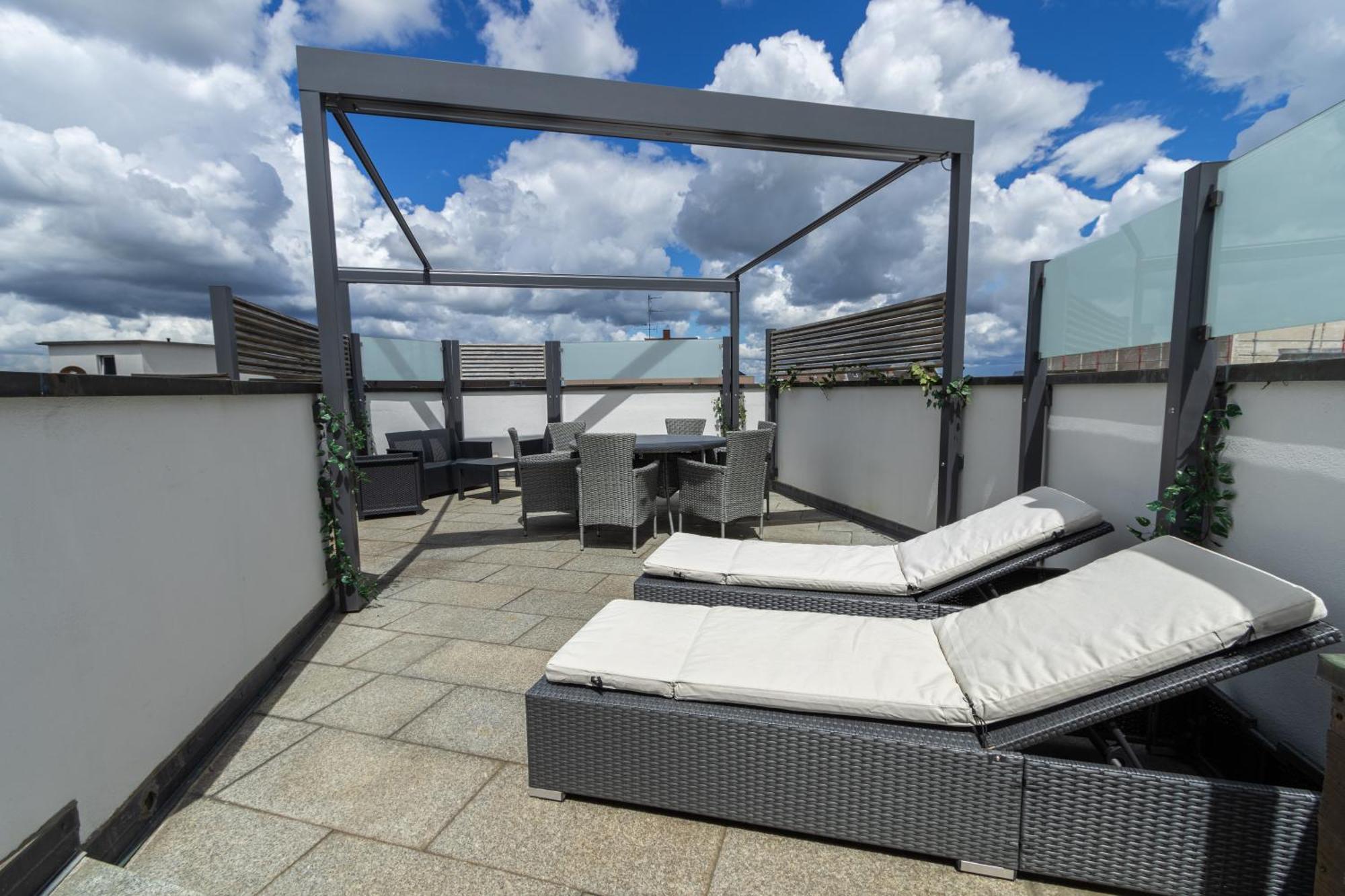 Penthouse-Maisonette - City Center, Highspeed Internet, Garage Worms Exterior foto